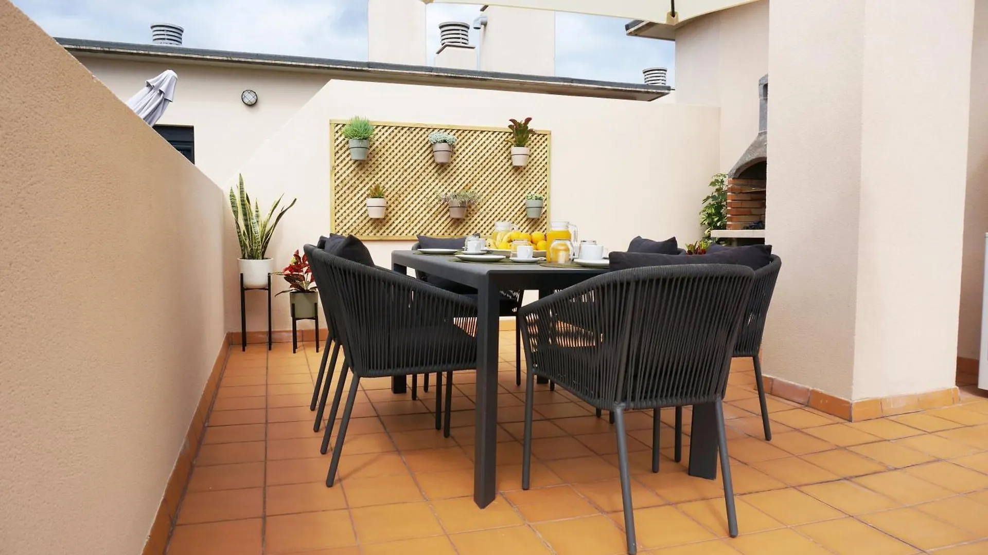 Rooftop Cityview Classic Suite Santa Cruz de Tenerife Spain
